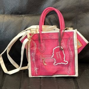 Banane Banana Taipei Taiwan CeL*ne Luggage Tote Smile MAGENTA shopping bag purse